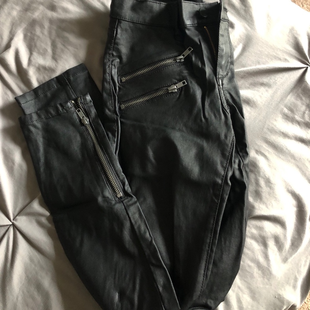 Leather motto pants